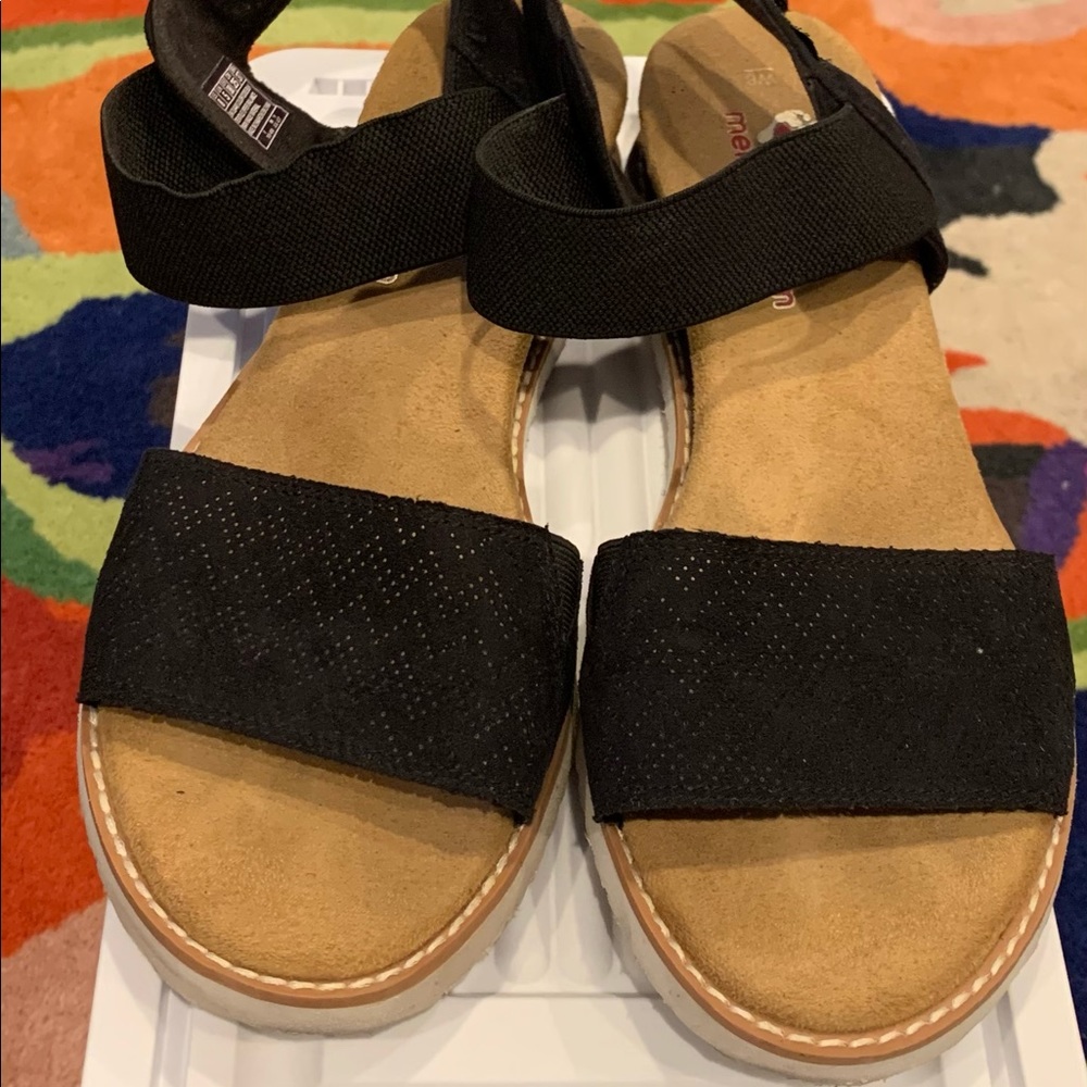 Black Sandals with Ankle Strap Size 8
